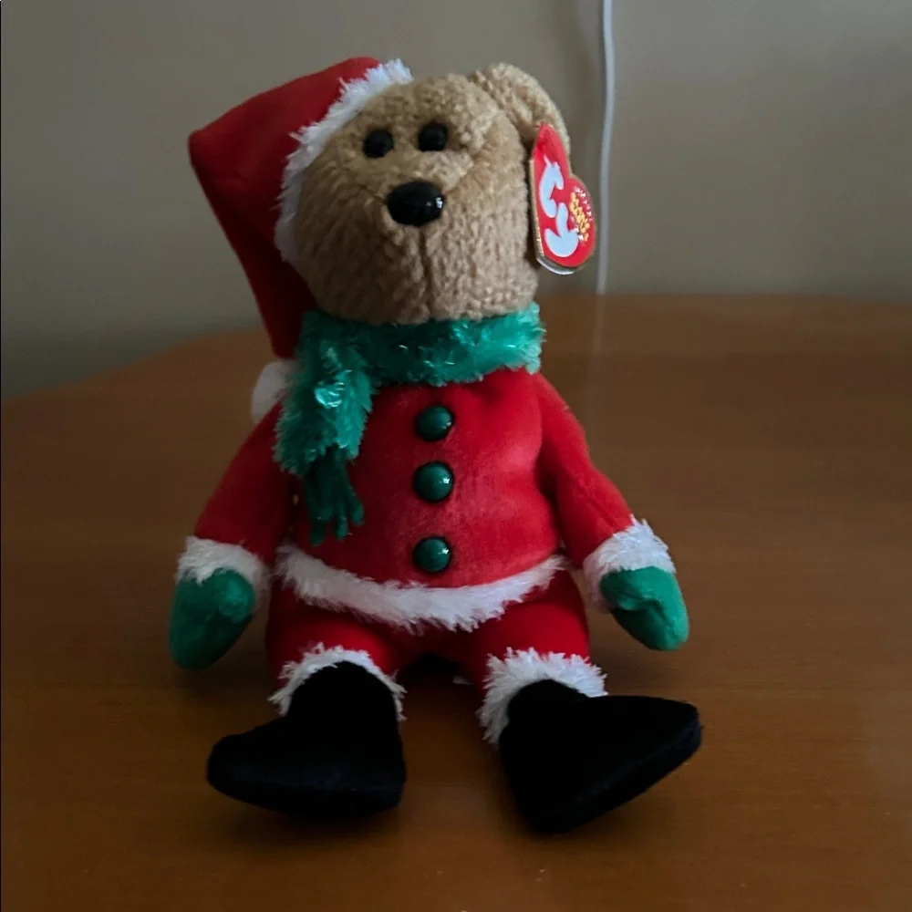 Ty Beanie Babies Kringle Bear in Red and Green